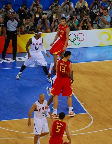 巴黎篮球奥运会中国vs美国