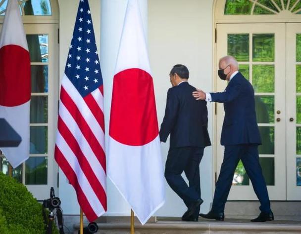 日本vs美国照片高清版的相关图片